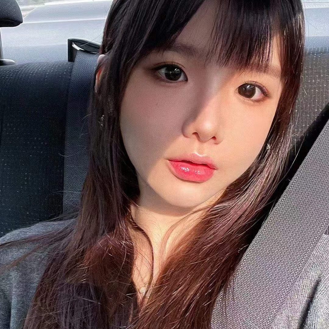 广州大胸性感小姐姐