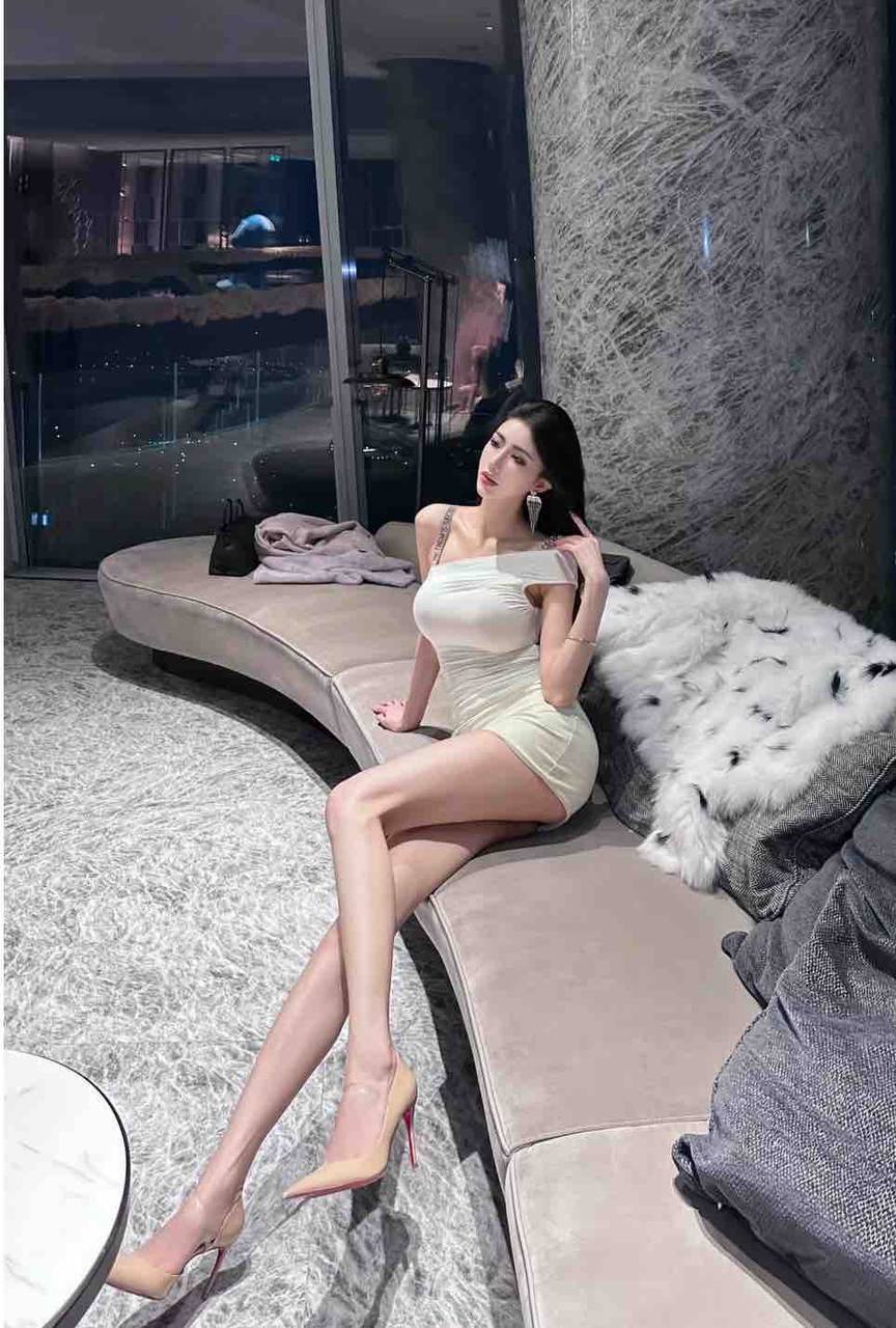 合肥新人 大长腿多种风格 可甜可御