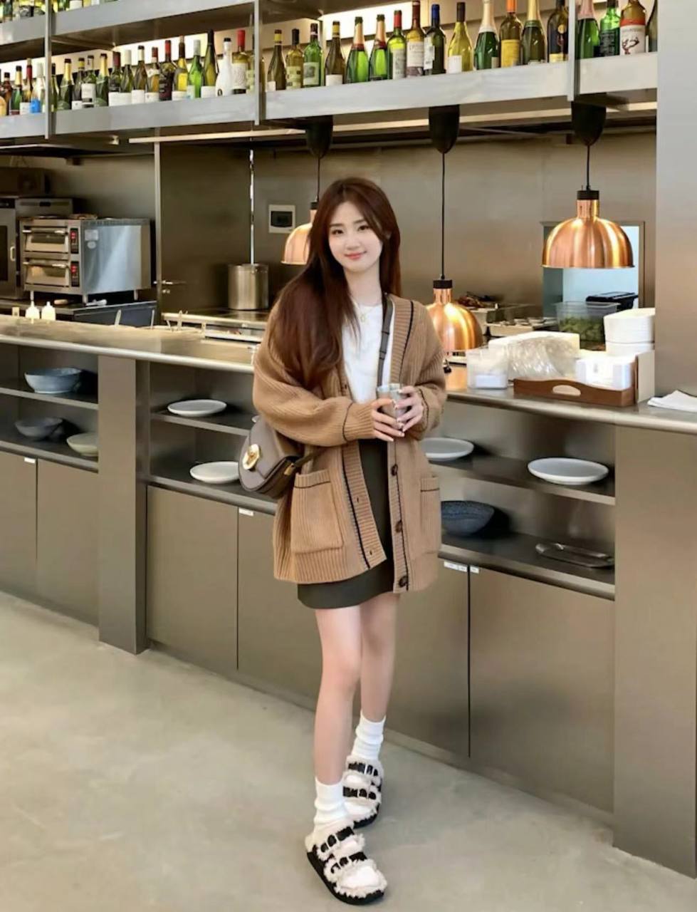 东莞22出头的兼职少女