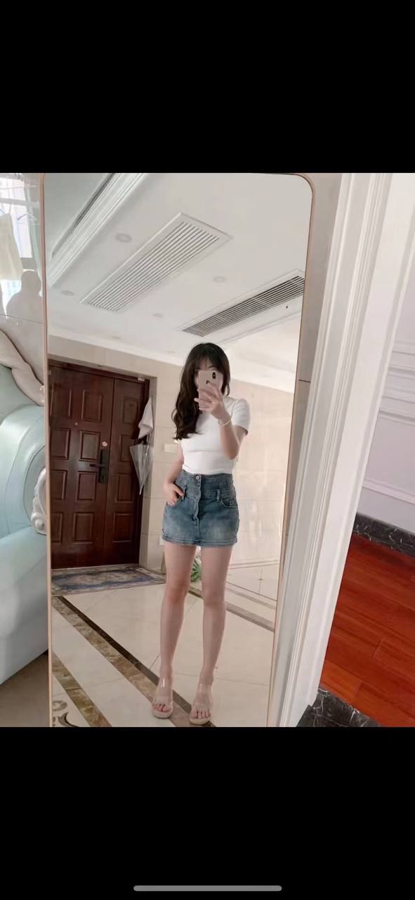 苏州校花 皮肤雪白 温温柔柔 可可爱爱