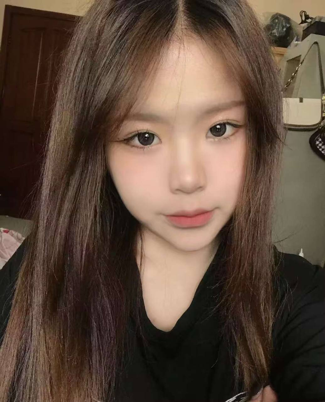 上海21刚开发出来上门的小嫩妹