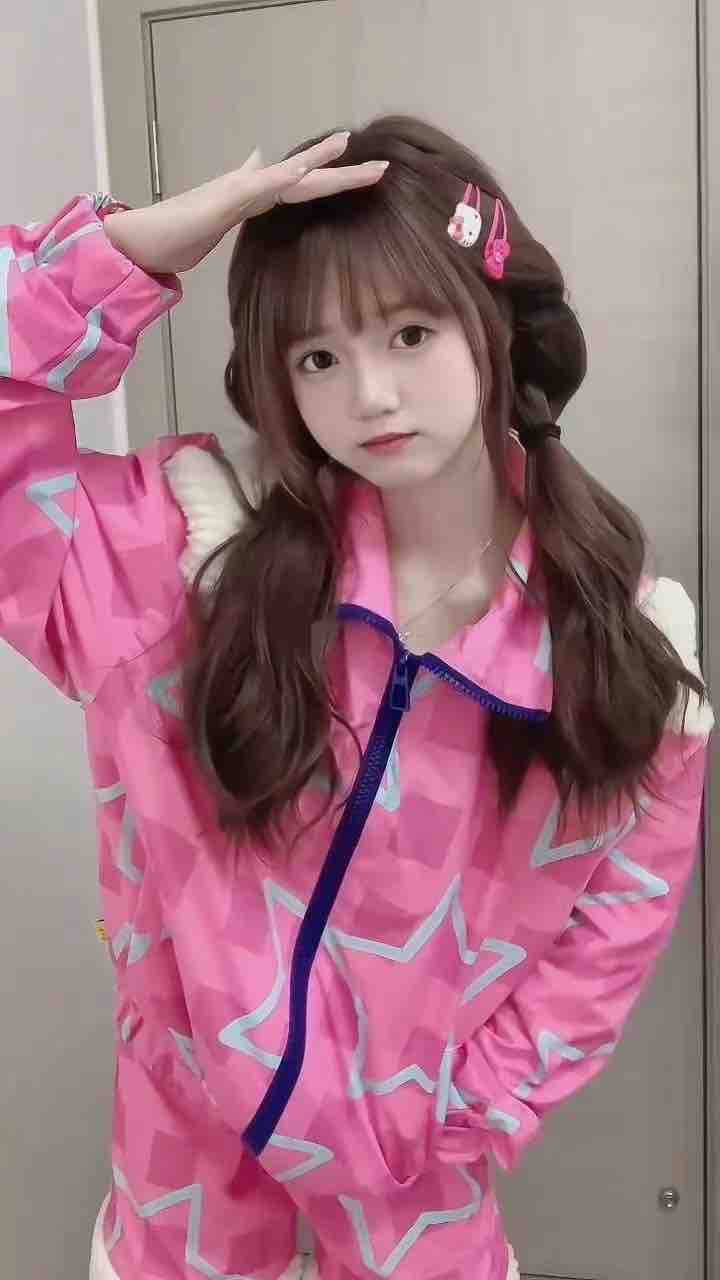 深圳零零后学生为生活费兼职下海