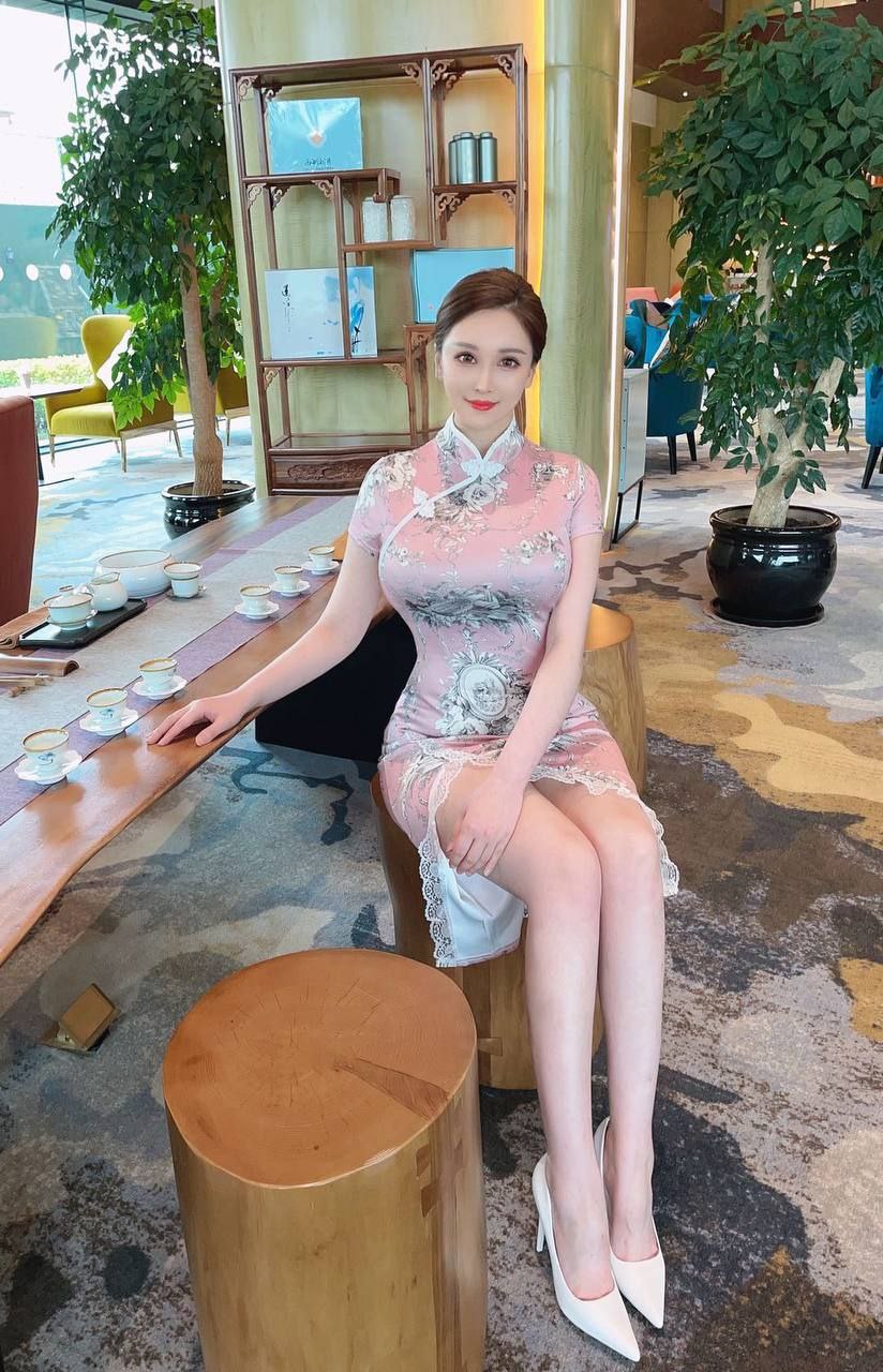 福州气质御姐E奶尤物网红气质辣妹