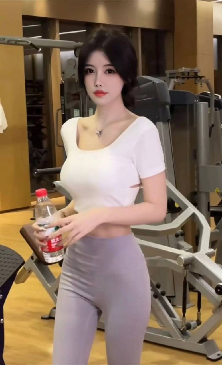 深圳小竹开放主动 热爱旅游健身 成功人士理想伴侣