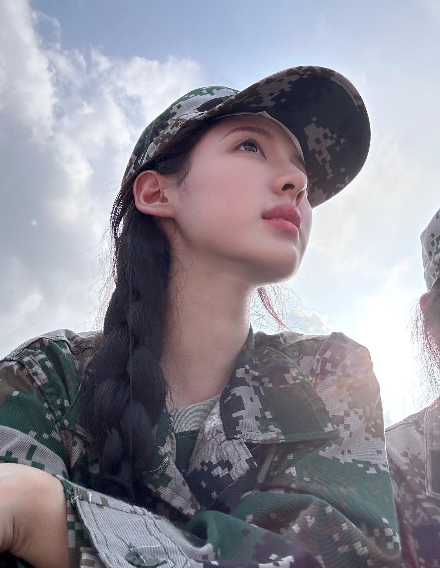 广州06清纯学妹白虎无套纯欲