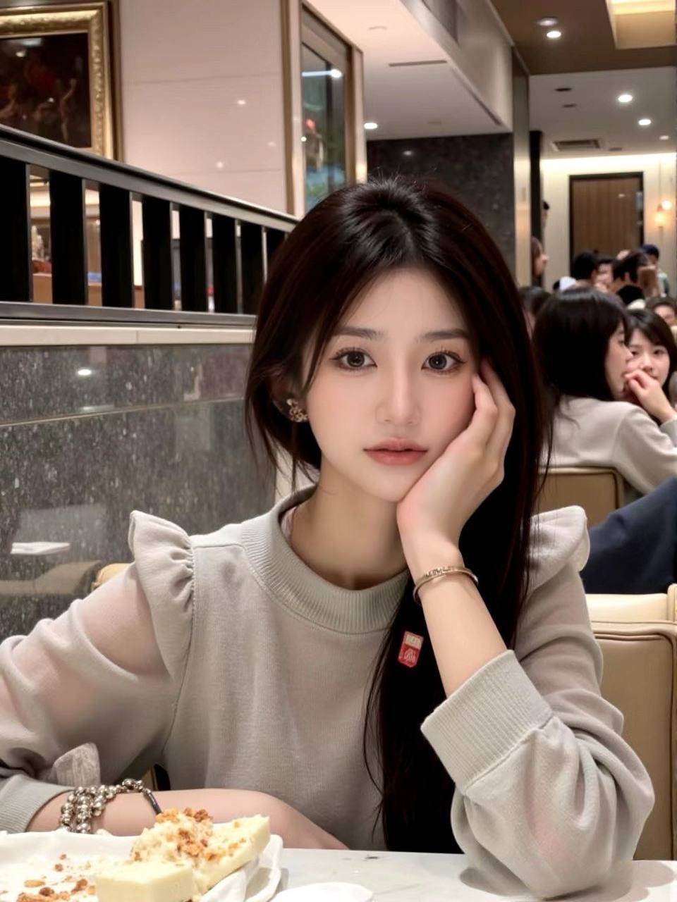 深圳大学金融系气质佳不抽烟待客如男友