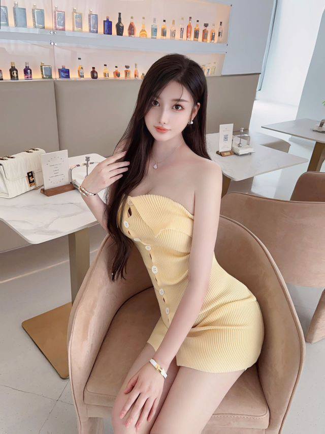 湖南省长沙市气质白小纯，清纯甜美 超白