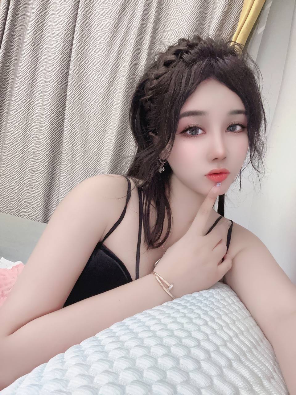 合肥极品大熊会夹会，吸会一字马真的是一个床上极品