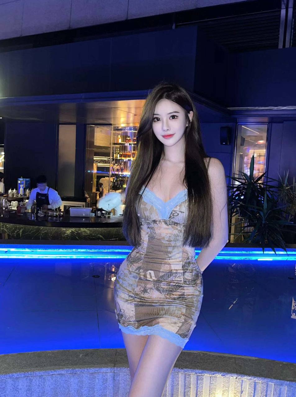 深圳170D新人车灯大声音甜