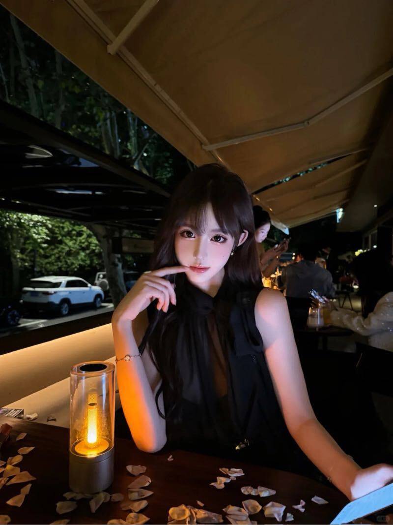 广州白净大长腿 极品烧杯 人间尤物