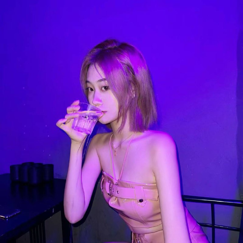 大连纯欲气质美女