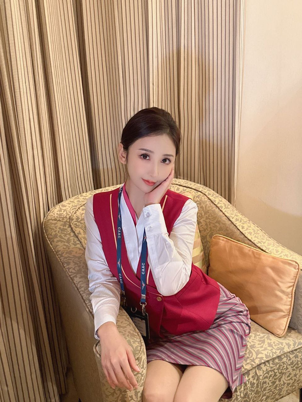 广州市黄浦区空姐制服粉嫩多汁小妹非常爽