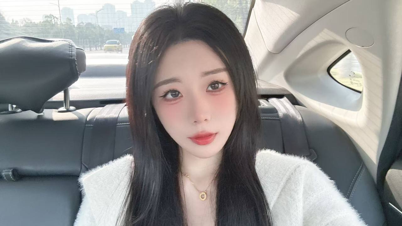 武汉有颜值有身材极品性感女郎-集美全国高端外围 武汉有颜值有身材极品性感女郎