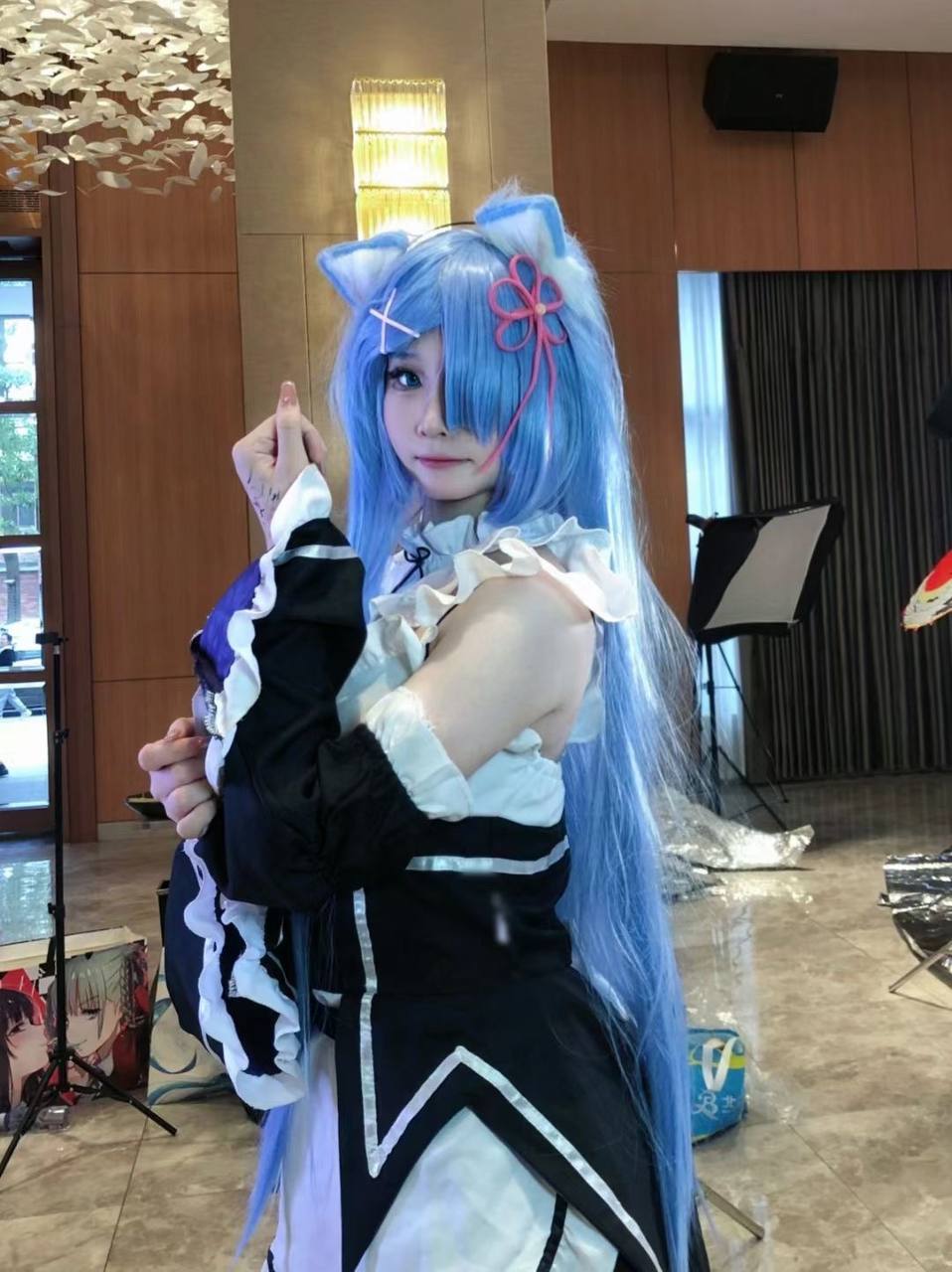 佛山 性瘾少女喜欢粗鸡吧