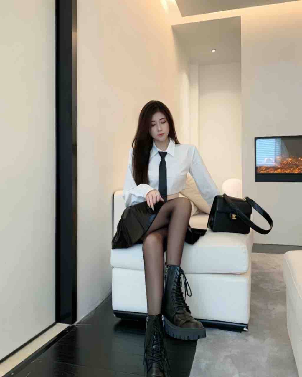 贵阳白领气质御姐-集美全国高端外围 贵阳白领气质御姐