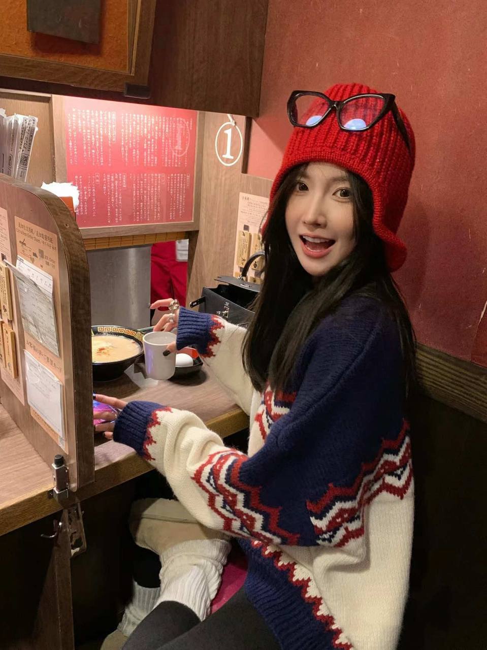 西安大圈外围 自媒体主播-集美全国高端外围 西安大圈外围 自媒体主播