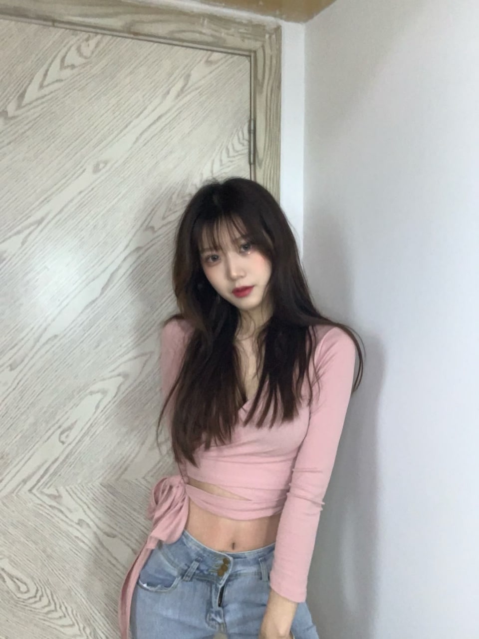 沈阳市皇姑区自己开服装店的小嫩妹-集美全国高端外围 沈阳市皇姑区自己开服装店的小嫩妹