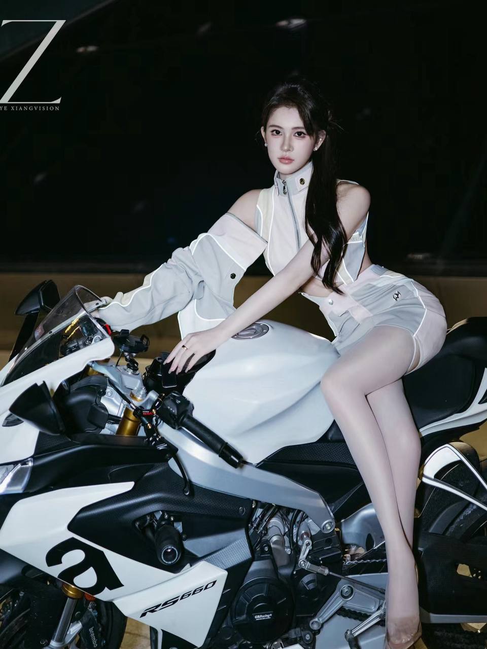 长沙极品网红平面模特