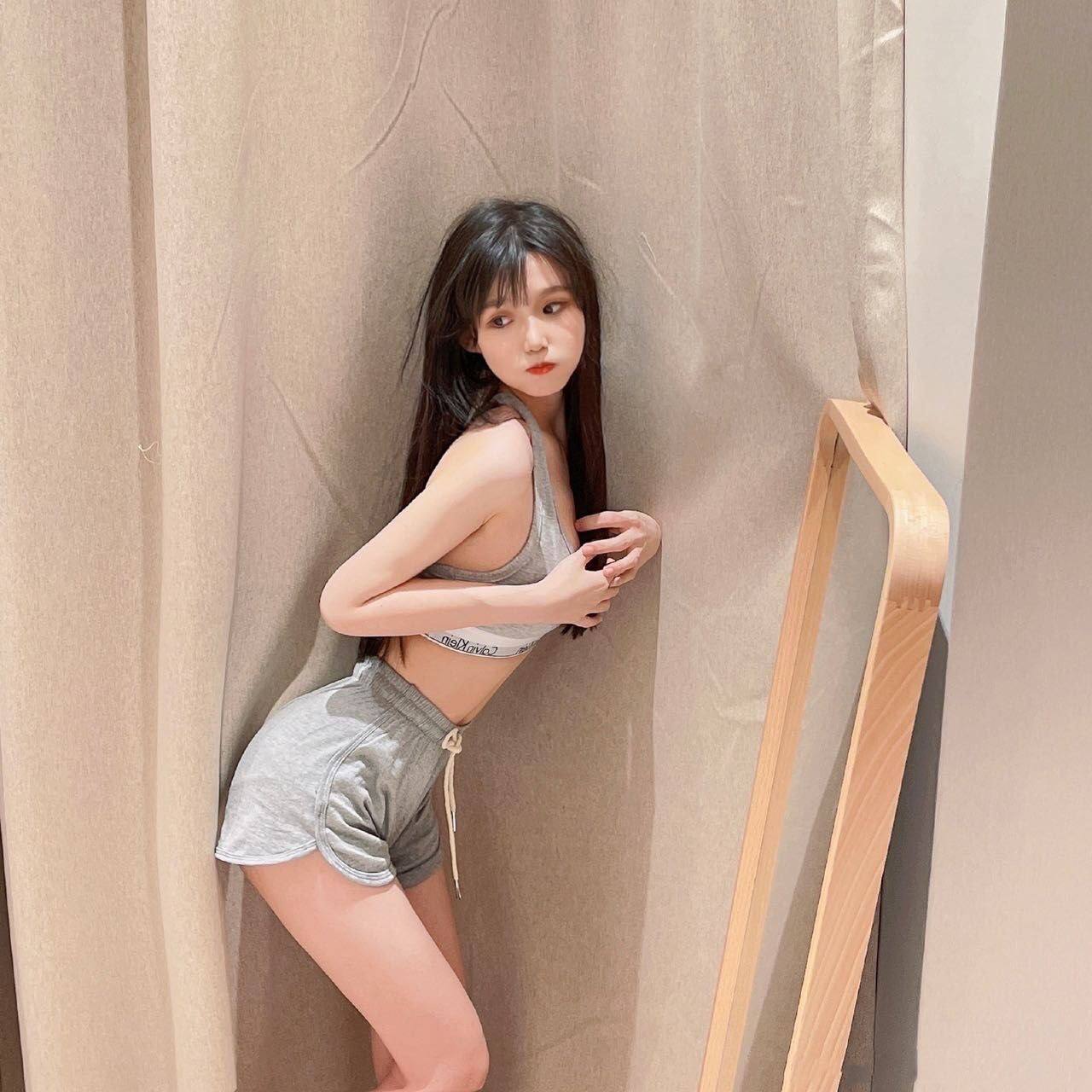 西安碑林区清纯的大四学生妹指滑颜值绝对够用-集美全国高端外围 西安碑林区清纯的大四学生妹指滑颜值绝对够用