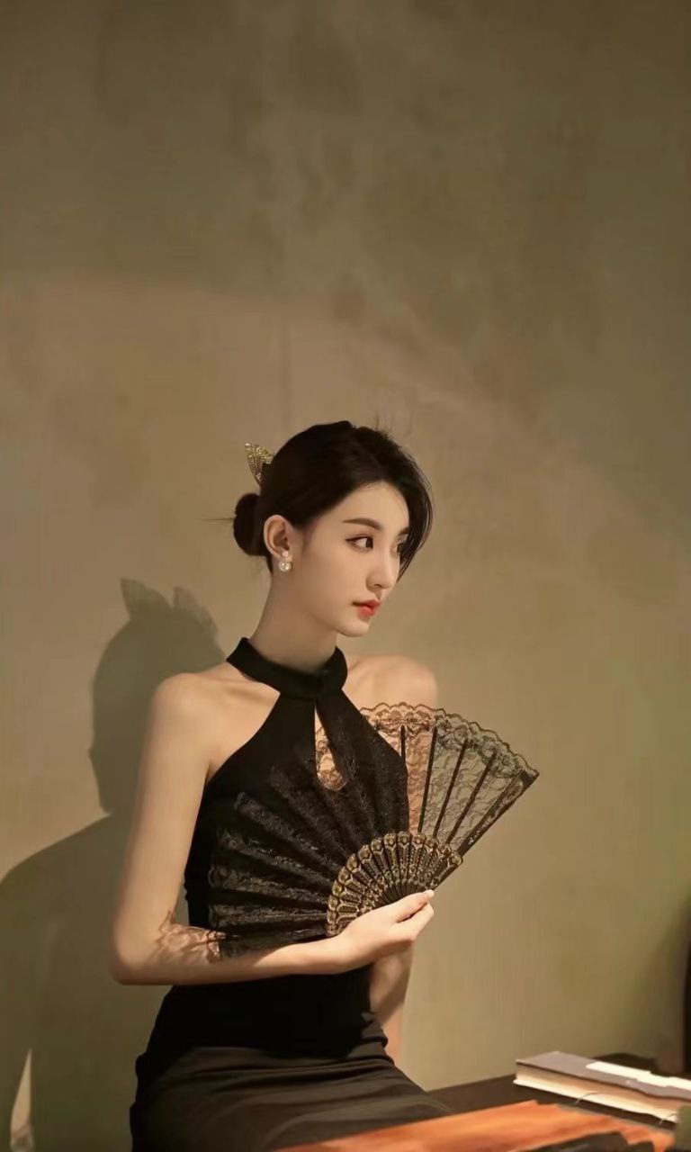 上海01年净身高173c 天然0整容气质温柔型素颜