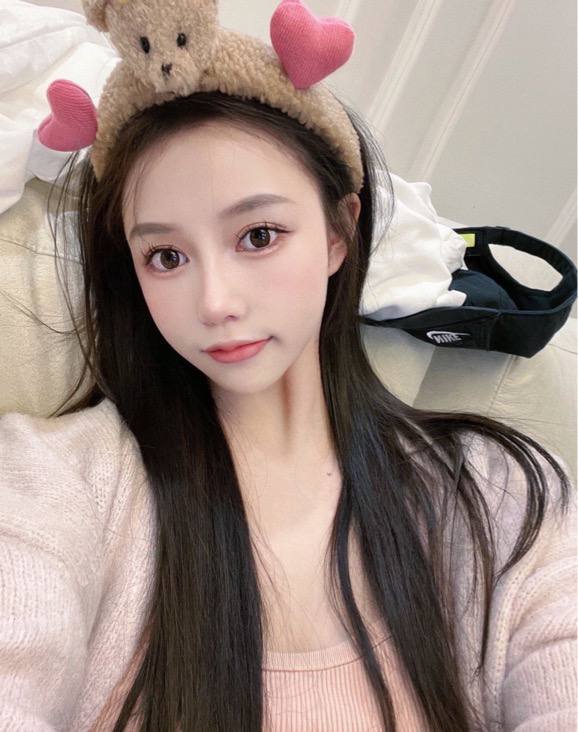 贵阳调情一流 水中萧 服务主动 口活无齿感 小穴紧致水多