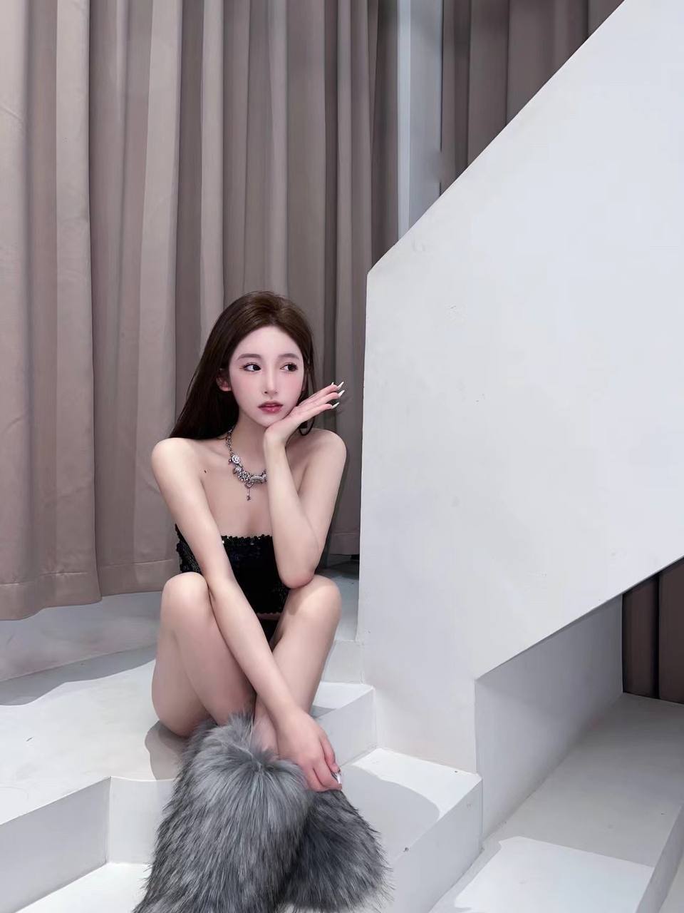 苏州鲍粉汁多身材完美 对着小花蕾不断出入真爽