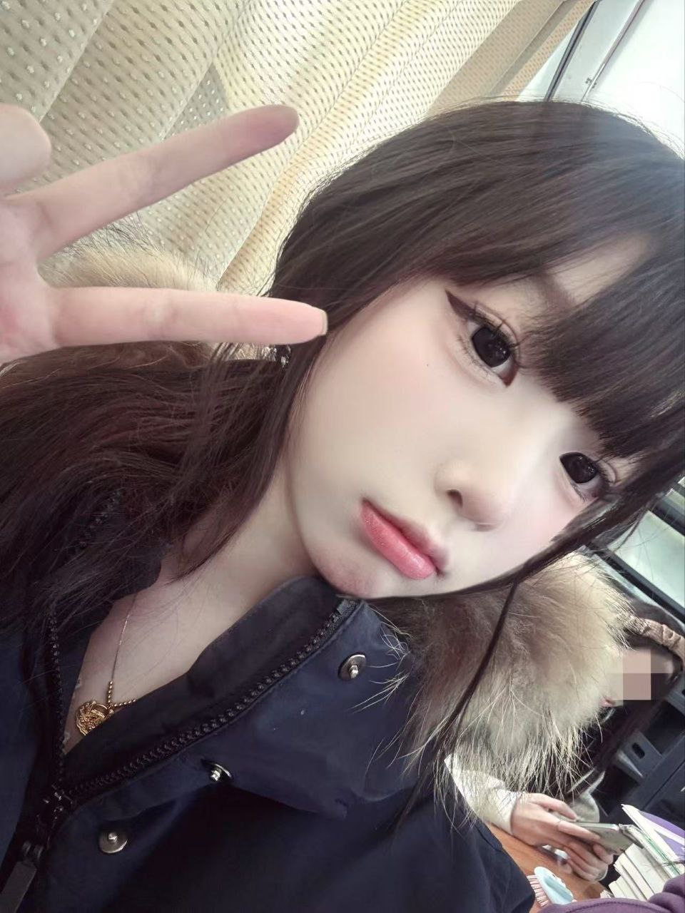 重庆刚出校的极品白虎小妹~-集美全国高端外围 重庆刚出校的极品白虎小妹~