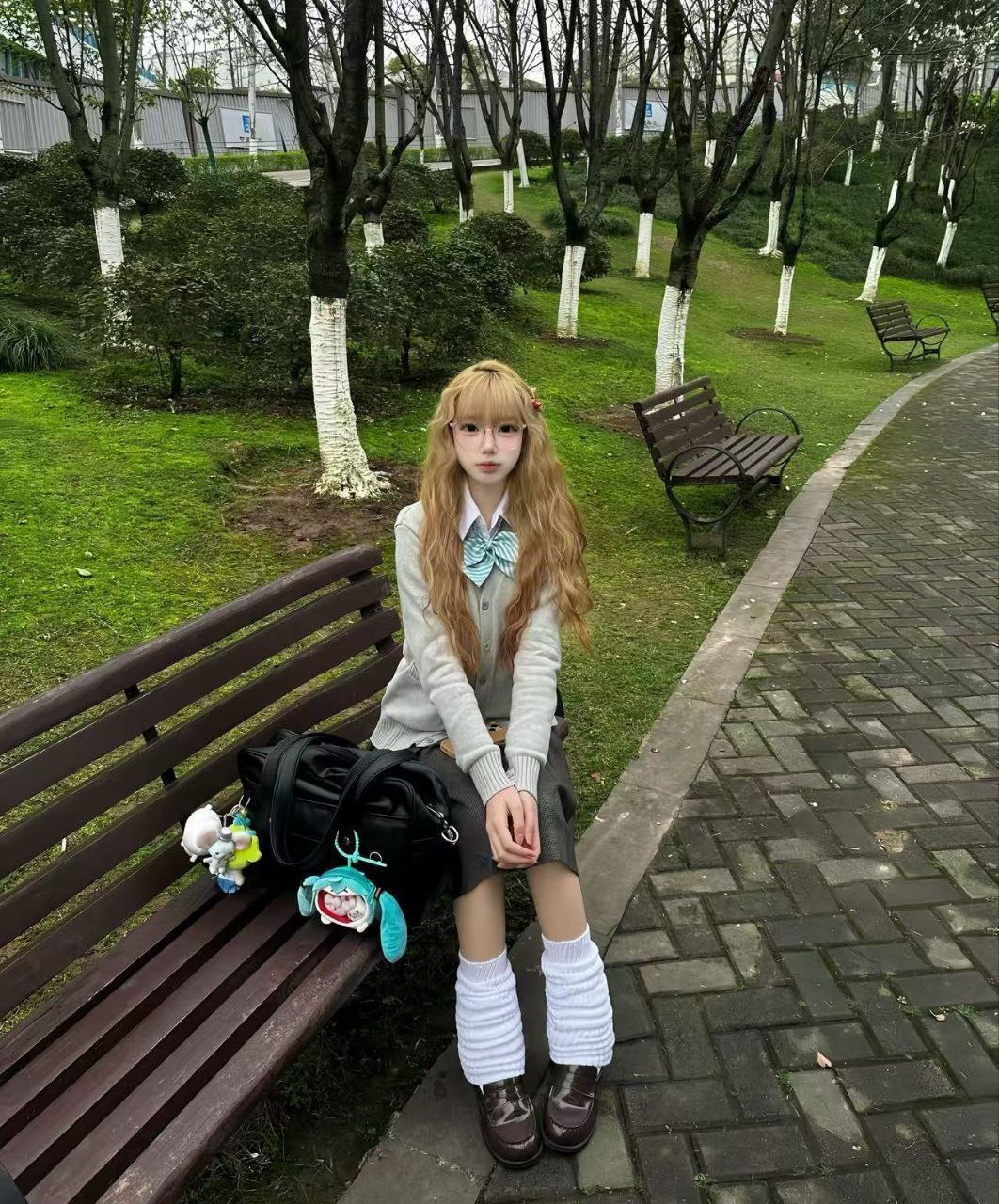 重庆刚出校的极品白虎小妹~-集美全国高端外围 重庆刚出校的极品白虎小妹~