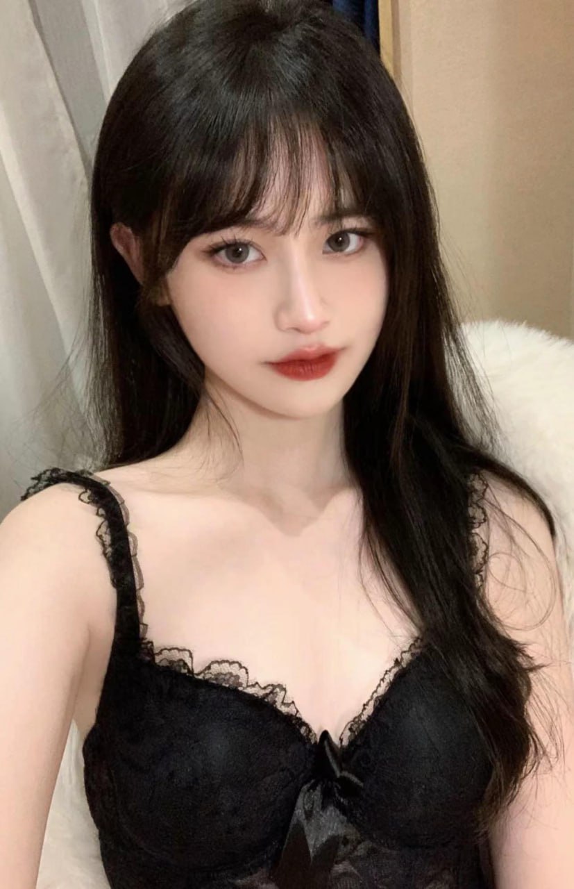 江苏省连云港市小舌超级滑嫩胸型圆润挺拔主动型的清纯妹子