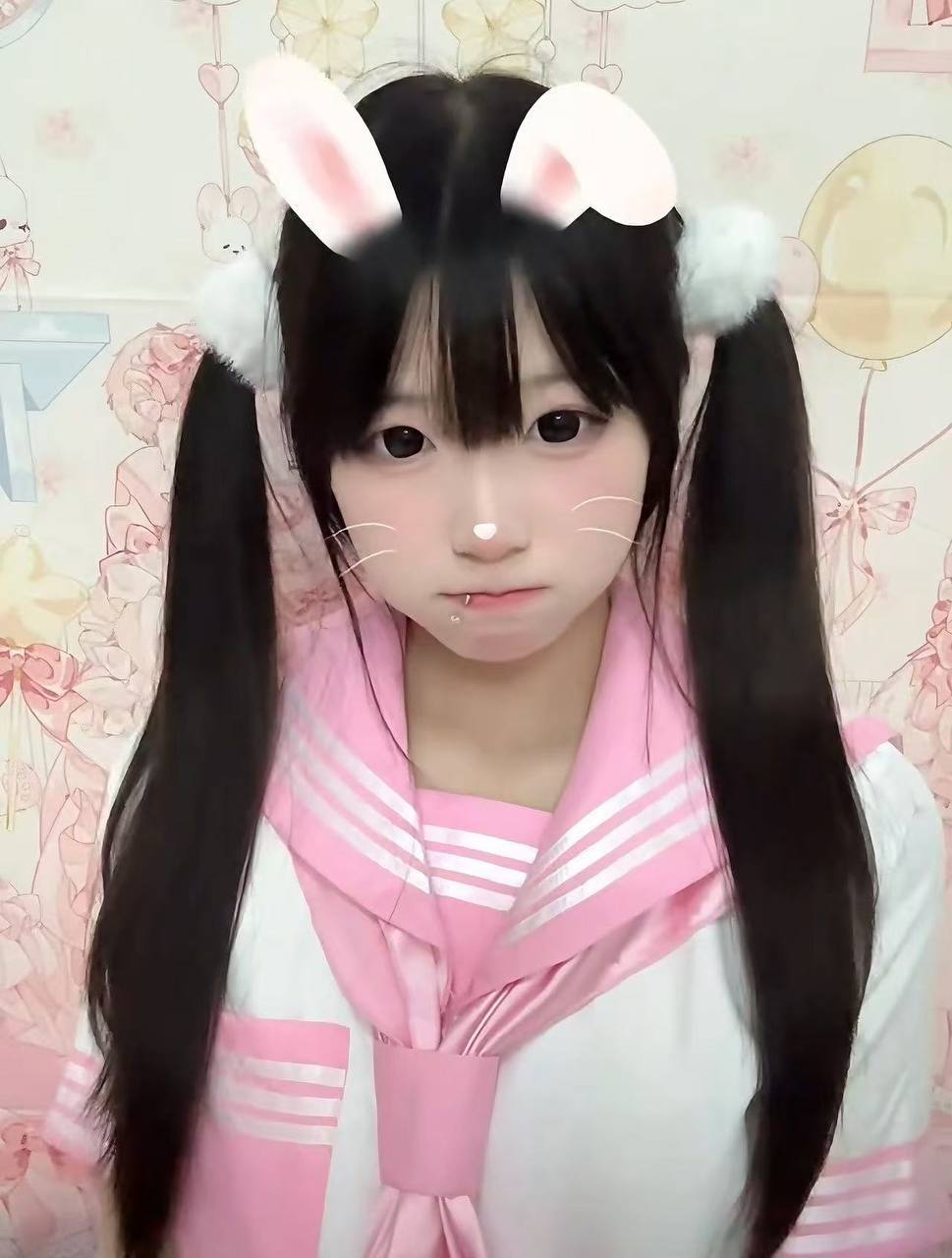 郑州刚出校的极品白虎小妹~