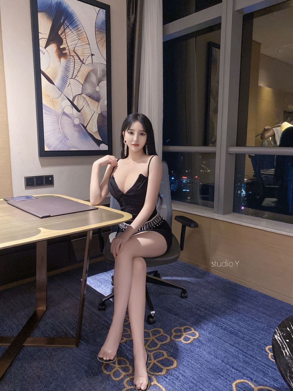 济南丰满小妹 纯欲大胸 迷离的小眼神-集美全国高端外围 济南丰满小妹 纯欲大胸 迷离的小眼神