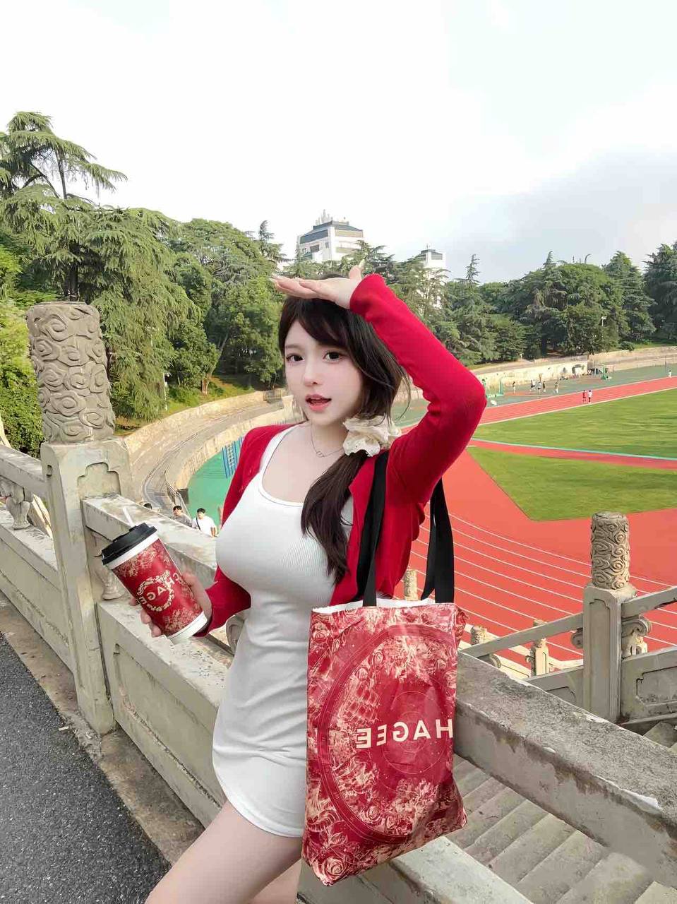 合肥 大胸性感小姐姐