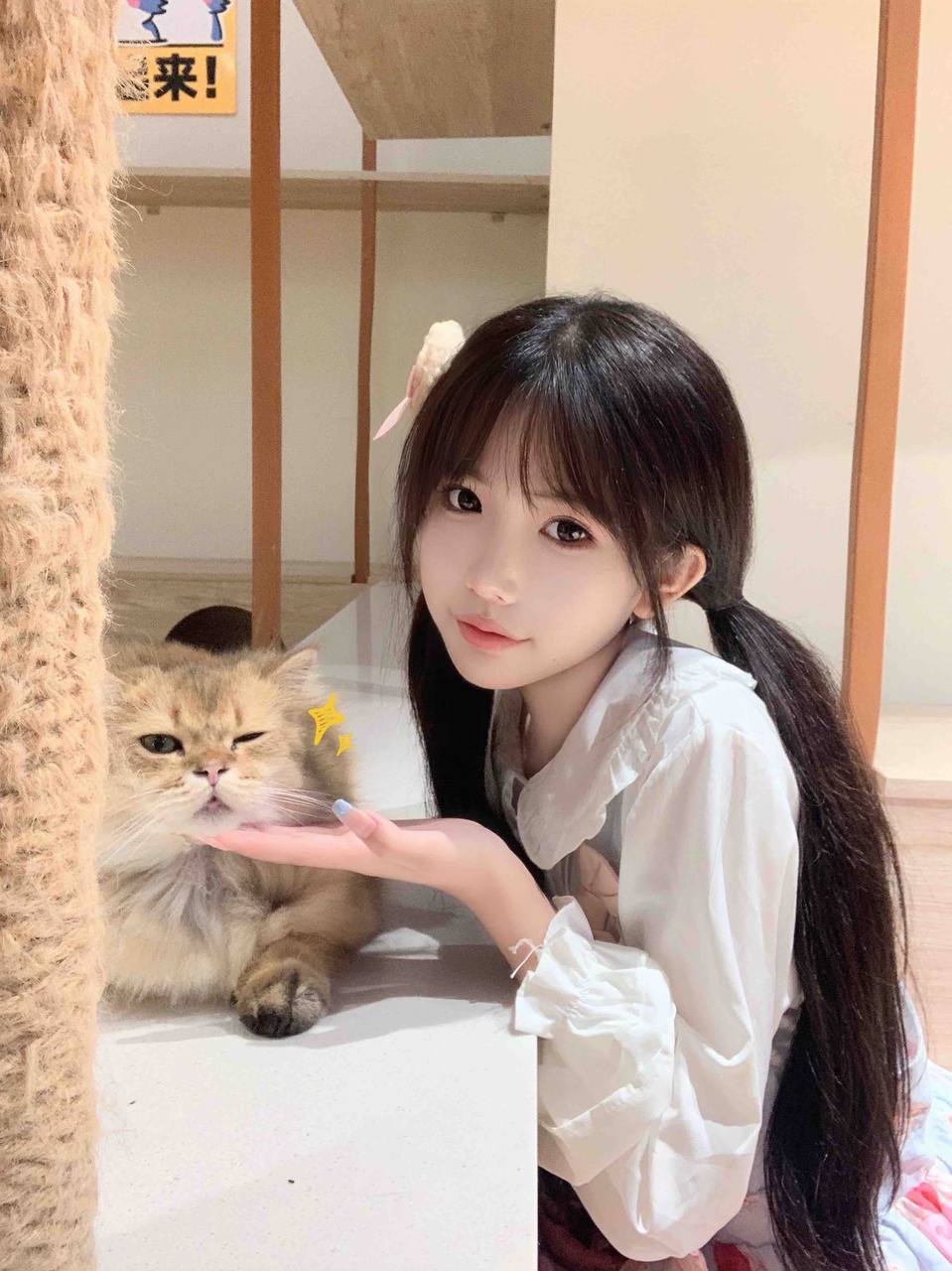 广州初恋体感三点粉前凸后翘