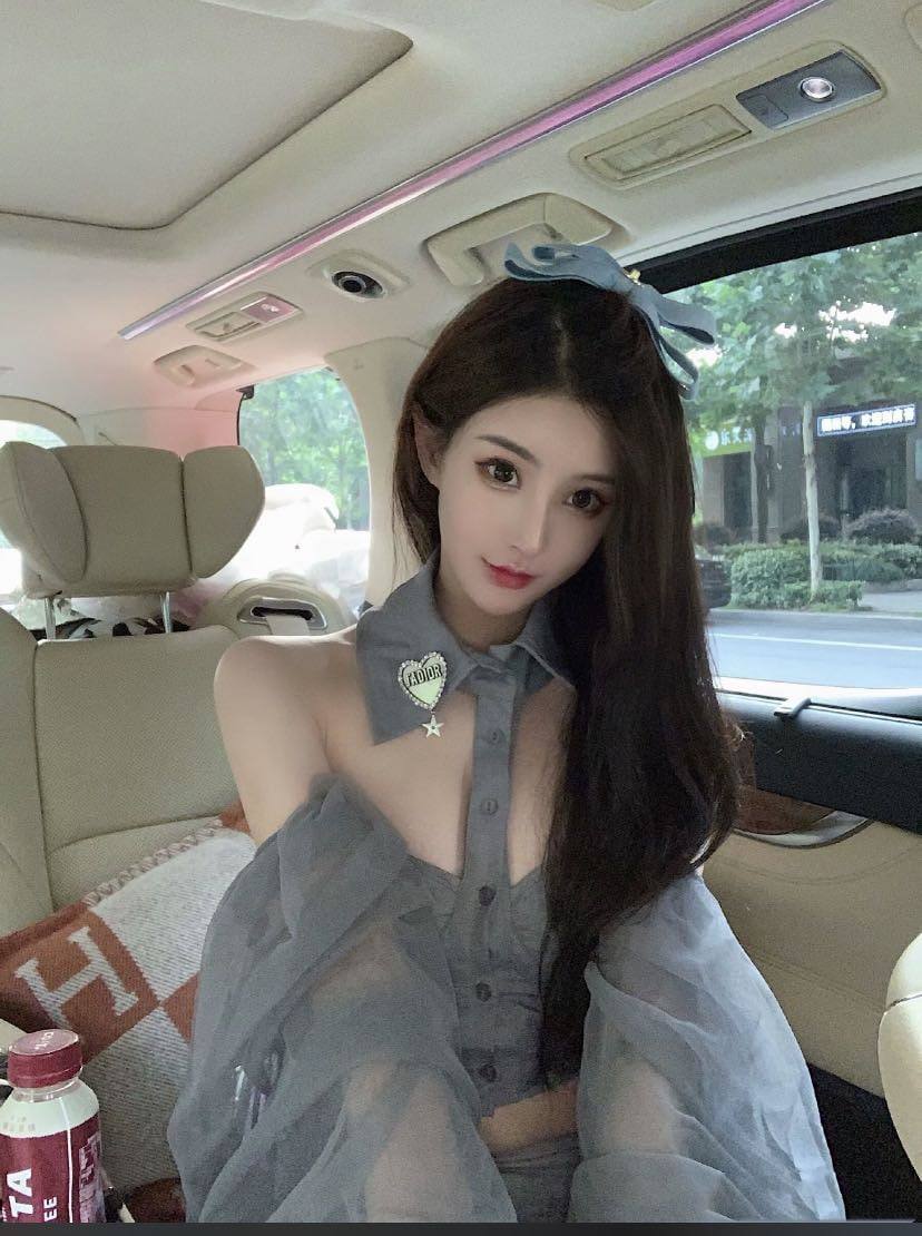 东莞纯欲气质美女