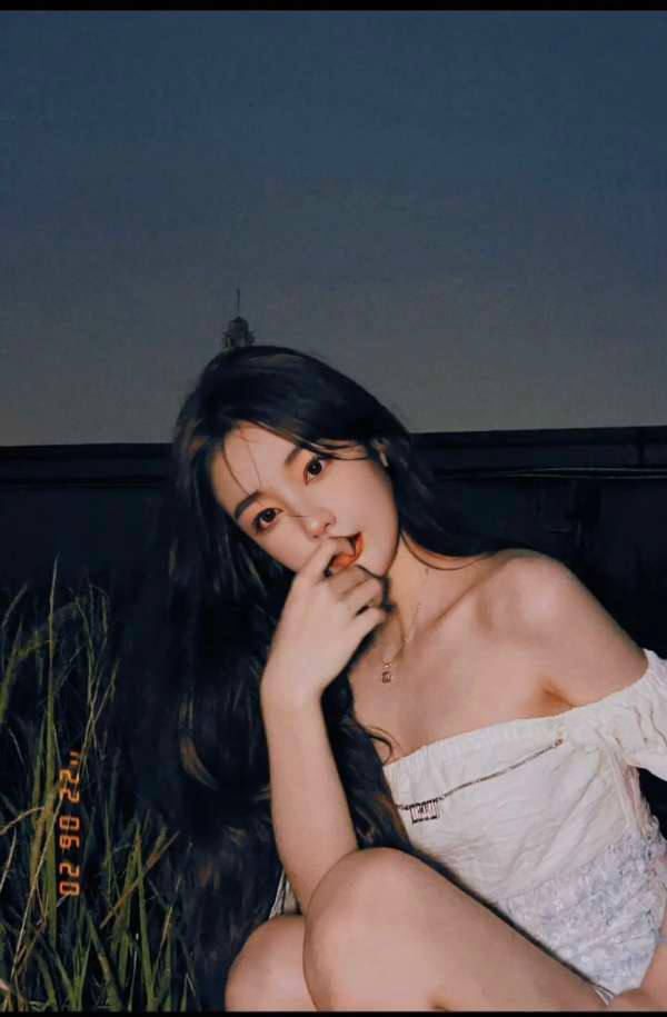 济南鹿鹿 腿长腰细 三点超粉-集美全国高端外围 济南鹿鹿 腿长腰细 三点超粉