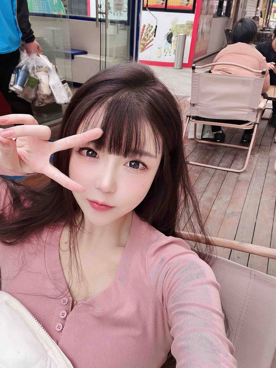 嘉兴纯欲骚货，粉嫩小穴水直流