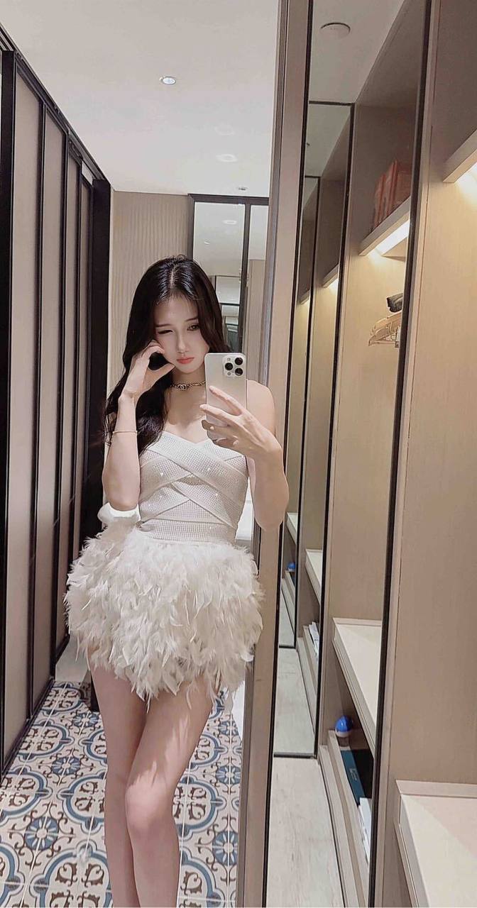 苏州气质优雅谈吐大方 笑颜如花