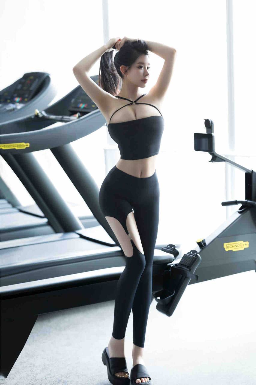 深圳气质御姐前凸后翘气质洋气超级白