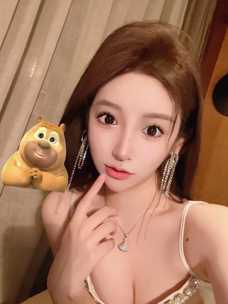 苏州鲍粉汁多身材完美 对着小花蕾不断出入真爽