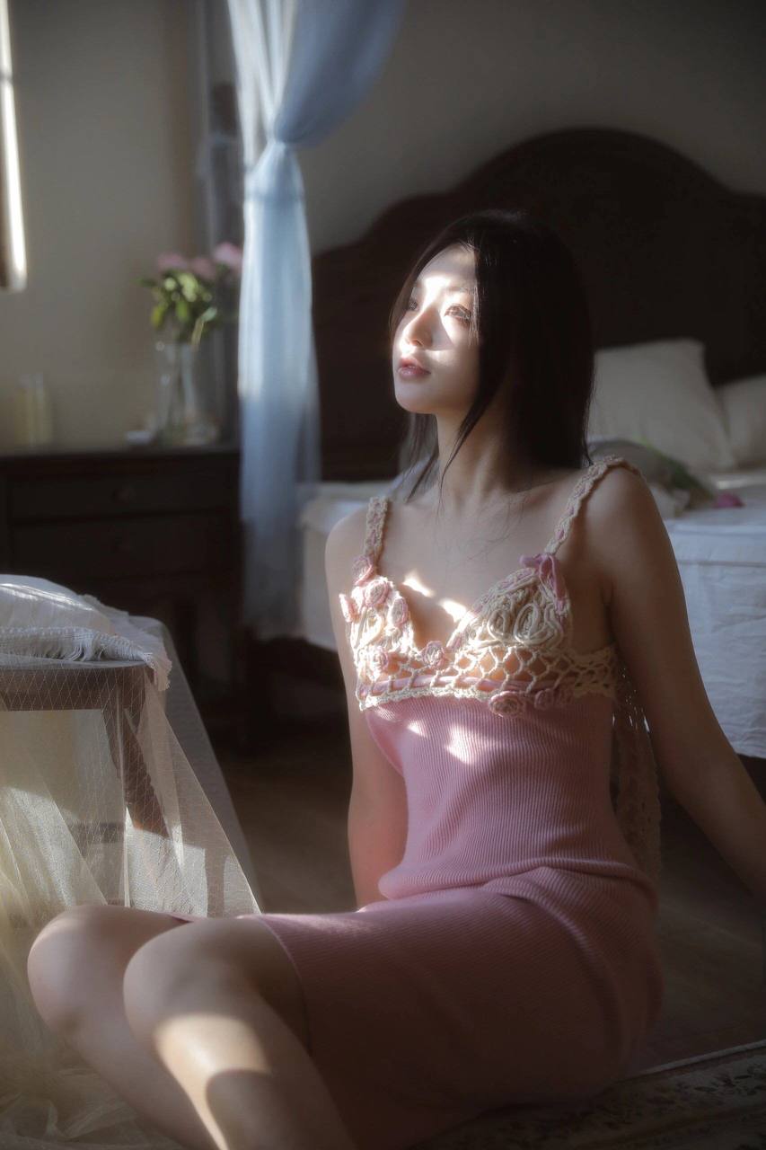 青岛贱贱的嫩妹小萝莉