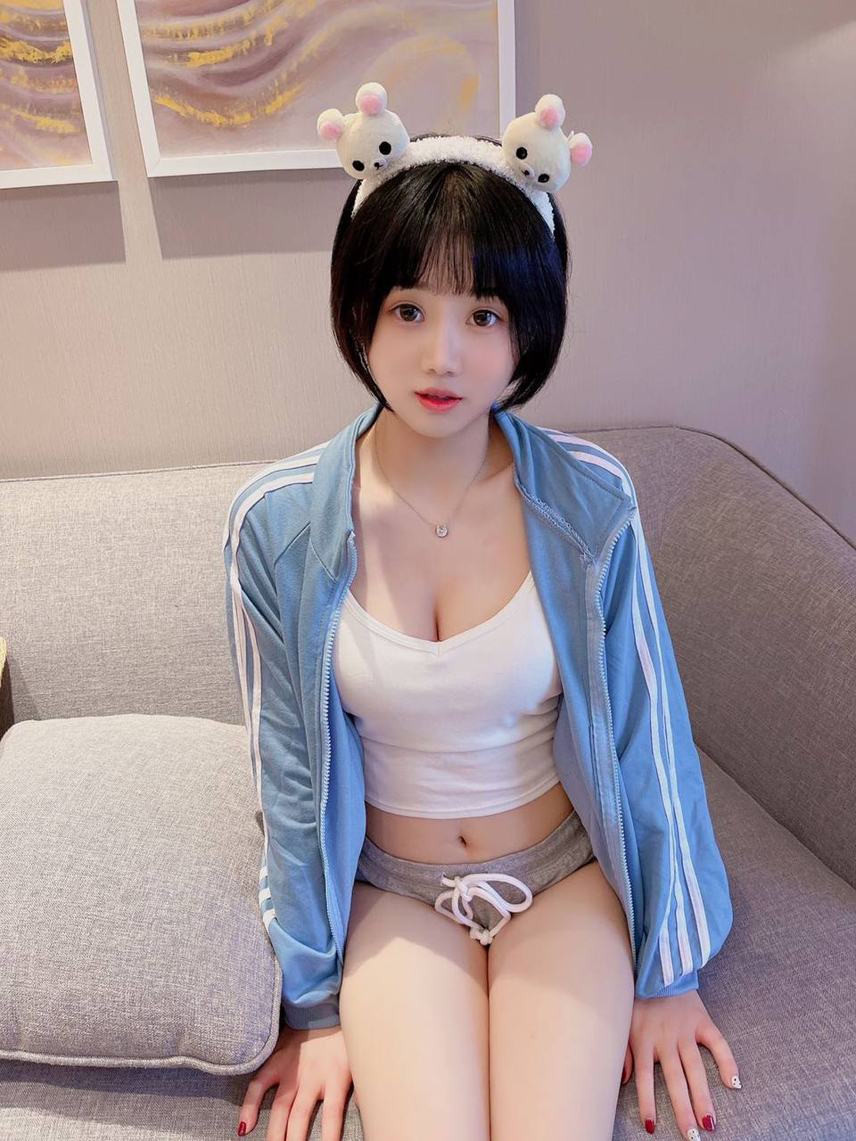 广东省佛山市 极品尤物压在身下有征服感