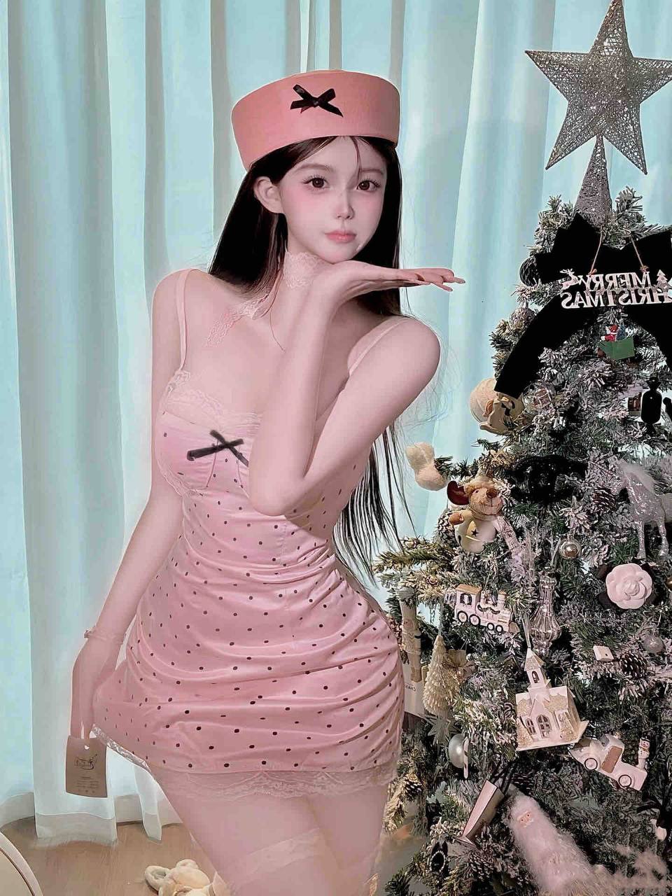 重庆高端外围 健身教练 蜜桃PP马甲线